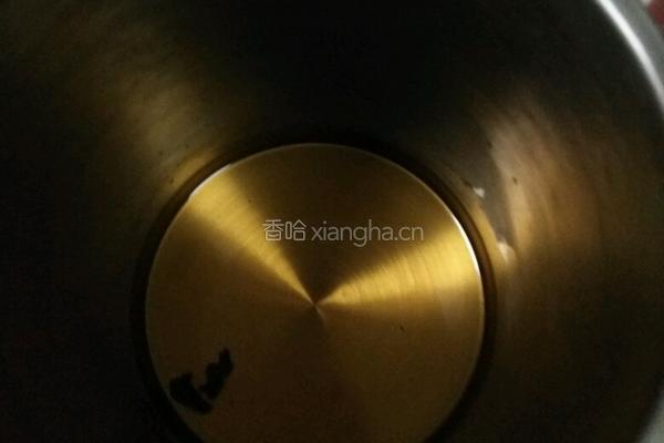 港式蜂蜜奶茶的做法图解2