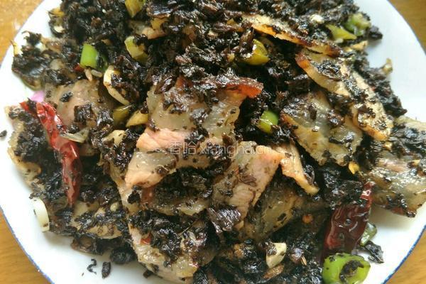 腊肉炒咸菜的做法图解7