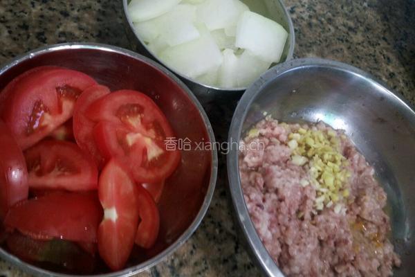 冬瓜番茄肉丸汤的做法图解1