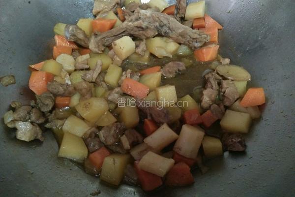鸭腿肉炖山药土豆的做法图解11