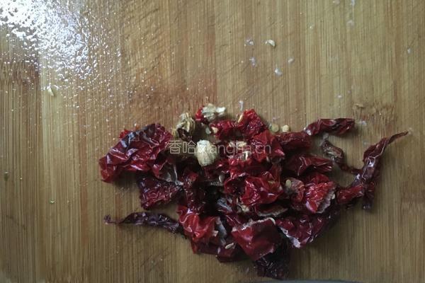 酸菜毛豆的做法图解2