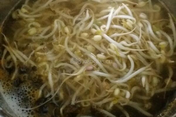 鸭汤煮饵块的做法图解5