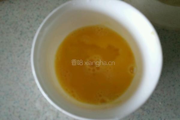 胡萝卜炒鸡蛋的做法图解1