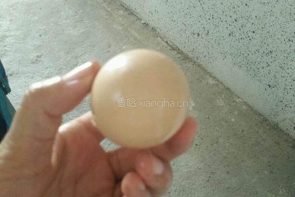 红糖红枣鸡蛋汤的做法图解1