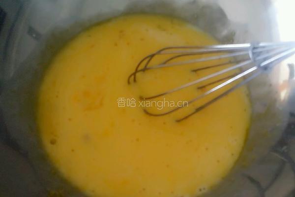 葡萄干戚风蛋糕的做法图解5