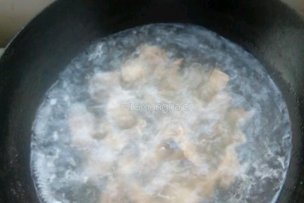 话梅烧小排的做法图解1