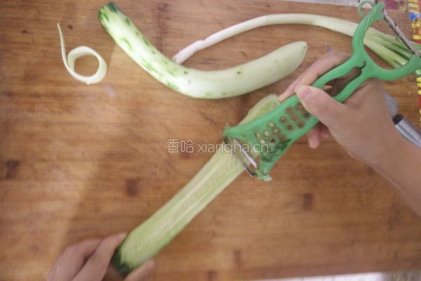 蜜红豆黄瓜卷的做法图解1