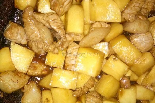 土豆炖肉的做法图解4