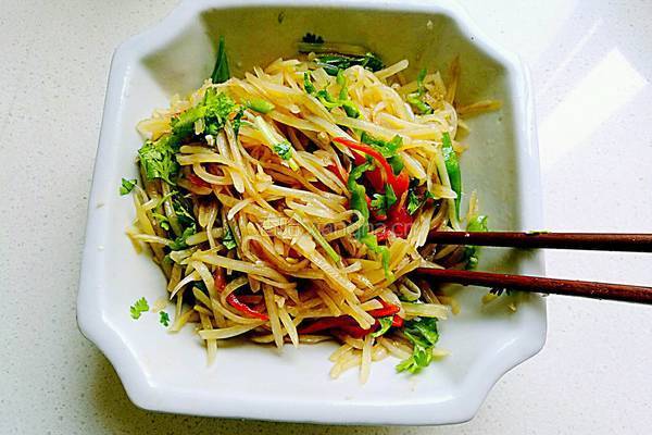 炝拌土豆丝的做法图解12