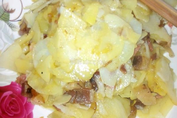 土豆炒腊肉的做法图解6