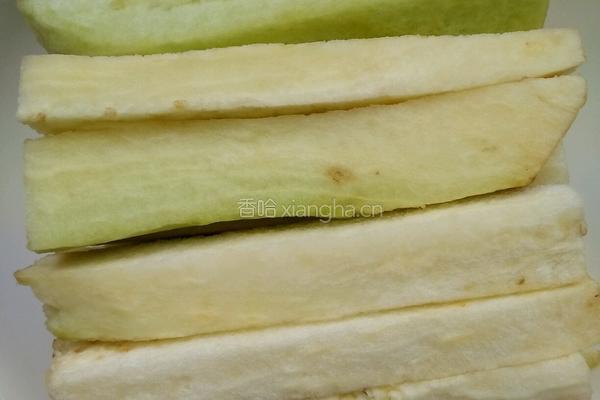 油泼蒜泥茄条的做法图解1