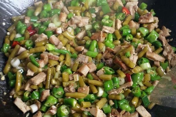 肉末酸豆角的做法图解4