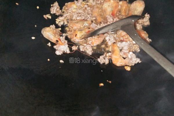 蕃薯粉丝汤的做法图解2