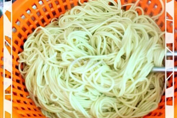 热干面的做法图解2