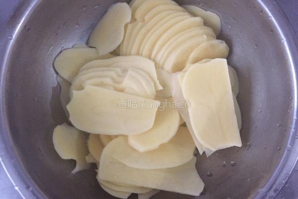 家常土豆饼的做法图解2