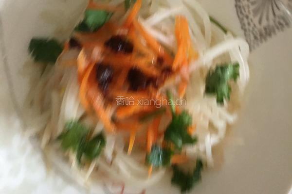 凉拌豆芽菜的做法图解2