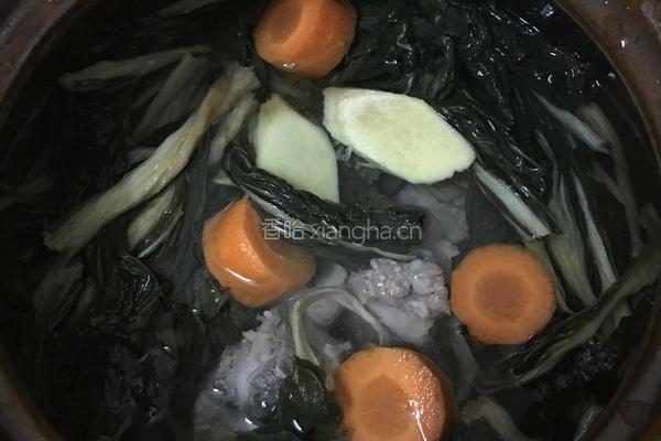 龙骨菜干汤（沙煲法）的做法图解4