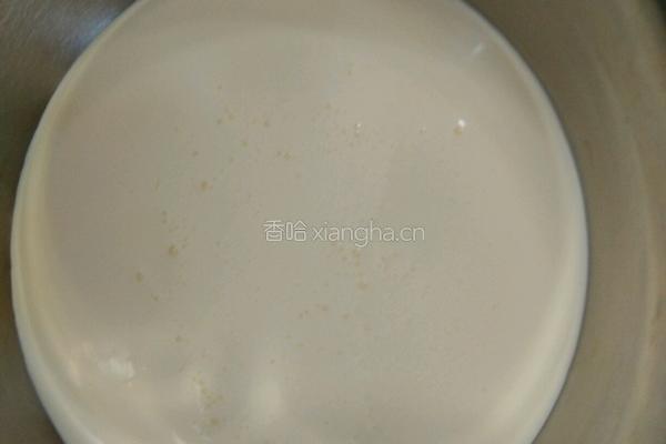 芒果流心慕斯的做法图解4