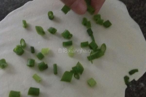 香葱烙饼的做法图解3