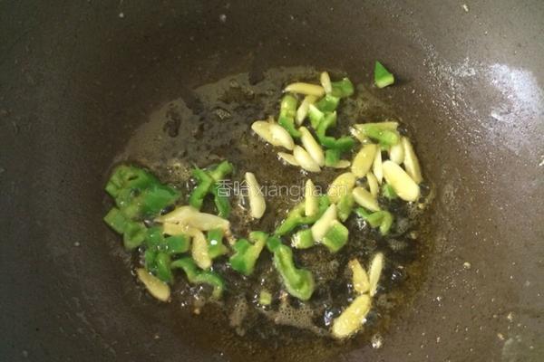 丝瓜炒土鸡蛋的做法图解7