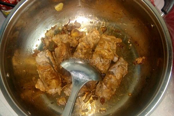 猪脊骨炖土豆的做法图解3