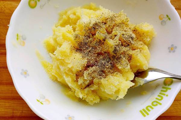 土豆泥虾球的做法图解11