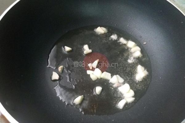 豇豆培根酱油炒饭的做法图解3
