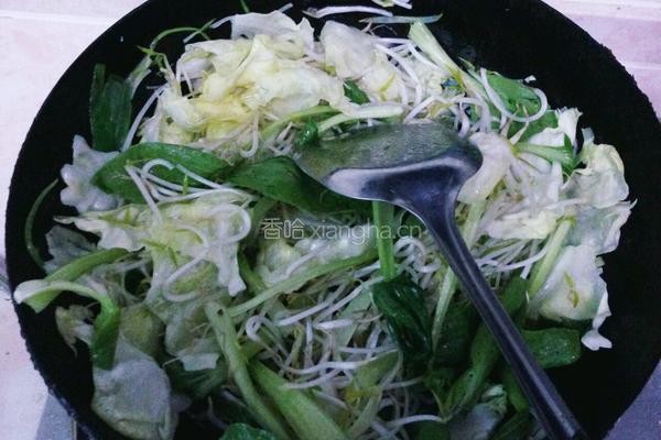蔬菜炒面的做法图解7