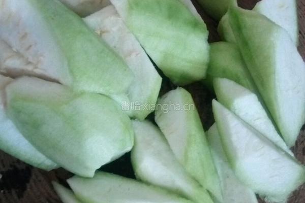 丝瓜粉丝汤的做法图解1