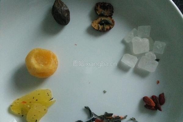 养生水果茶的做法图解1