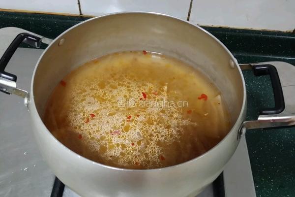 酸辣血旺汤的做法图解1