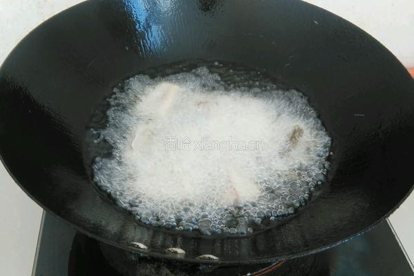 豆豉翘嘴鱼的做法图解3
