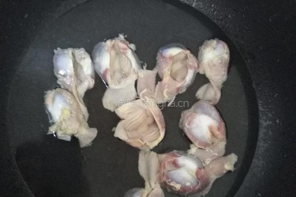 酸辣鸡杂的做法图解2