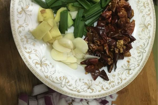 辣子鸡丁的做法图解4