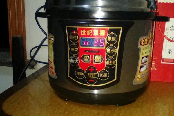 红枣银耳莲子汤的做法图解9