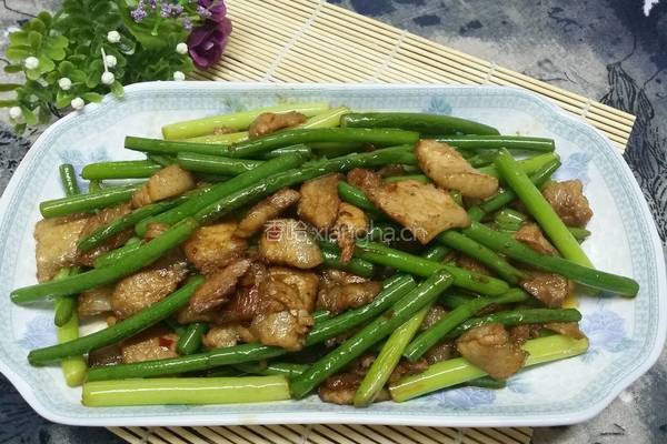 蒜苔炒肉的做法图解5