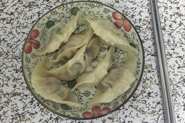 传统广东饺子(韭菜馅.芹菜馅)的做法图解4