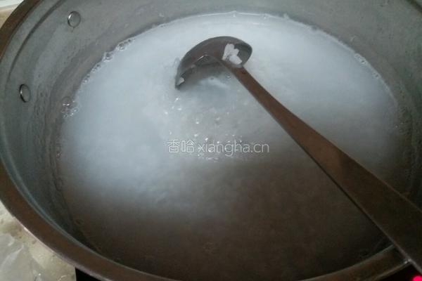 蘑菇瘦肉粥的做法图解3