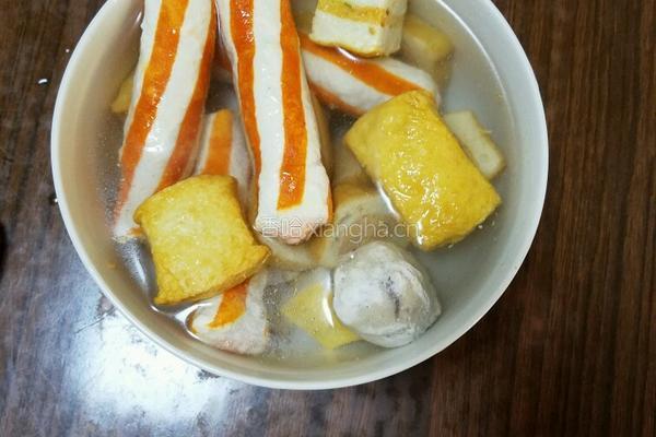 耗油鱼豆腐的做法图解1