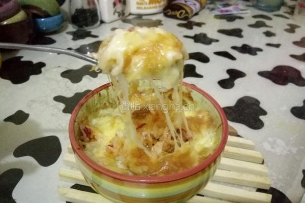 辣白菜培根芝士焗饭的做法图解9