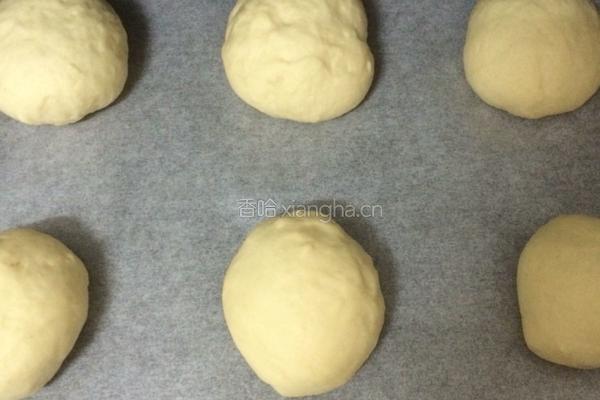椰蓉豆沙无黄油小餐包的做法图解8