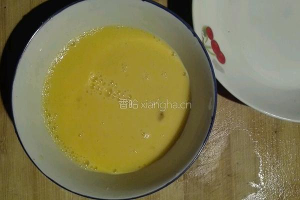 炖鸡蛋的做法图解1