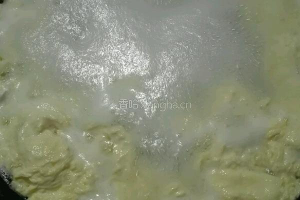 炖鸡蛋的做法图解3