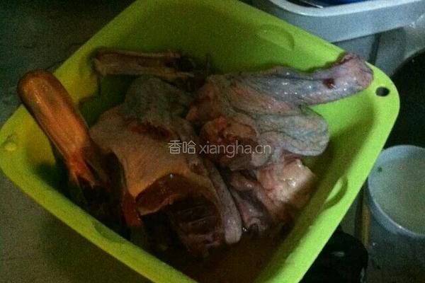 手撕鸭的做法图解1