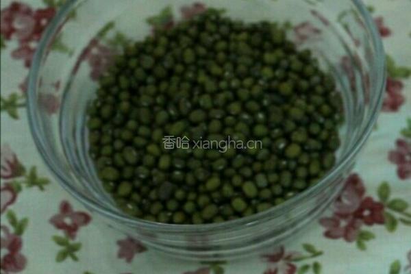 不需要提前浸泡绿豆的绿豆汤（粥）的做法图解1