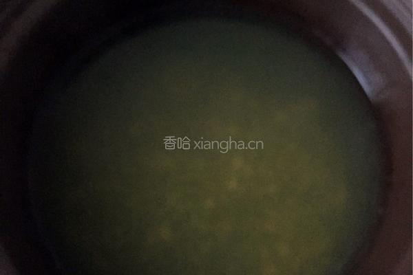 绿豆薏米粥的做法图解2