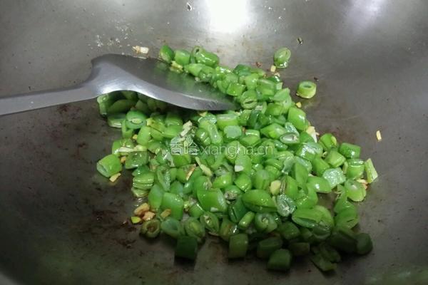 芽菜肉沫四季豆的做法图解4