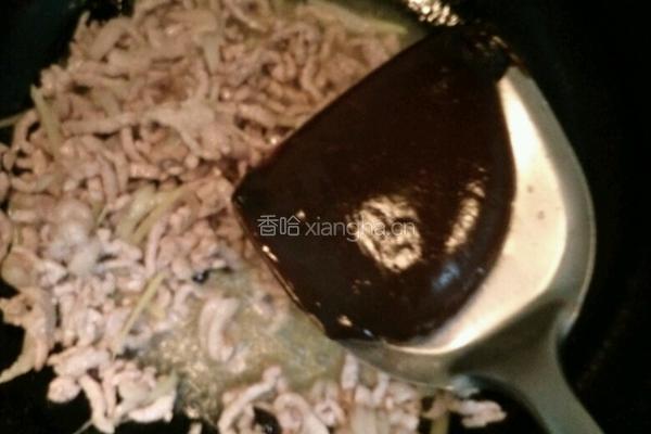 豆芽芹菜炒肉丝的做法图解7