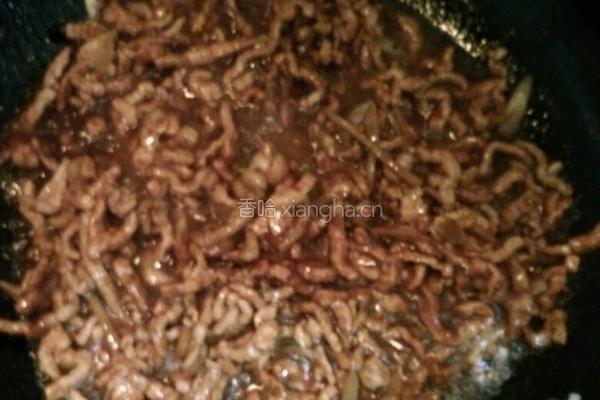 豆芽芹菜炒肉丝的做法图解8