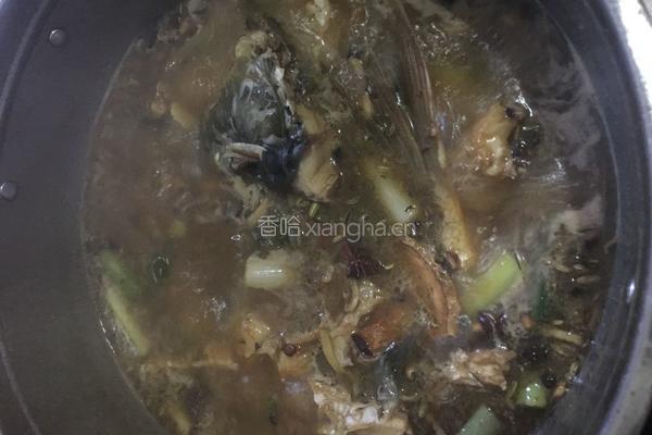 清炖鲤鱼的做法图解5